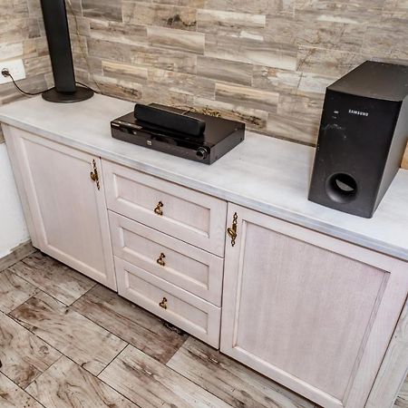Apartmani Lira Sutomore Ngoại thất bức ảnh